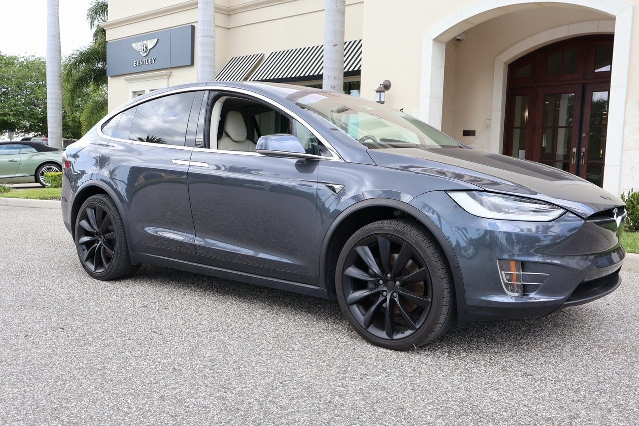 2017 Tesla Model X Base